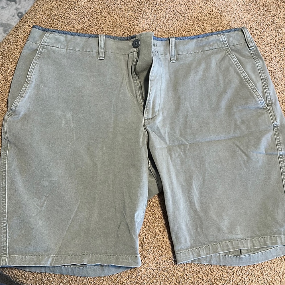 Men’s Express shorts